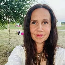 dr Anna Glińska-Lachowicz